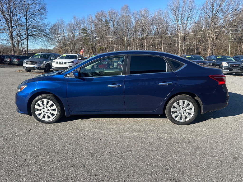 2019 Nissan Sentra Image 4