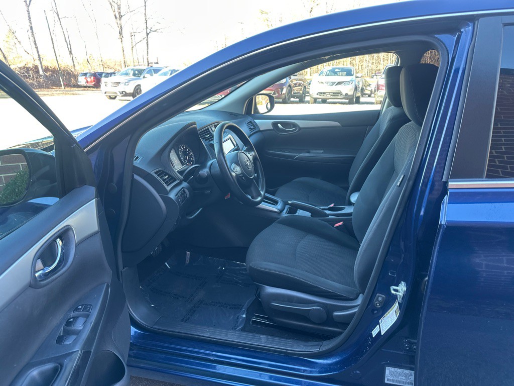 2019 Nissan Sentra Image 10