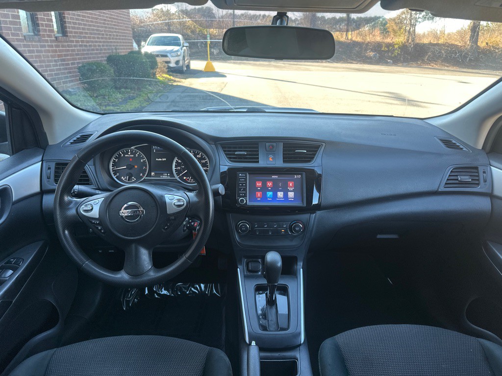 2019 Nissan Sentra Image 22