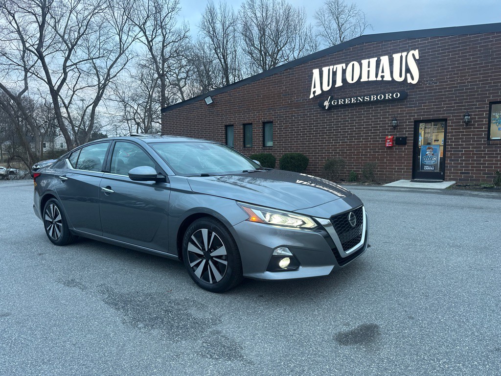 2019 Nissan Altima Image 1