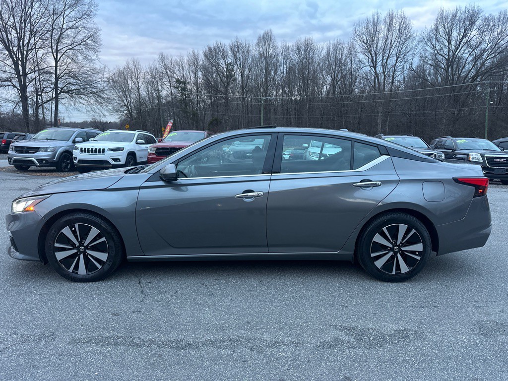 2019 Nissan Altima Image 4