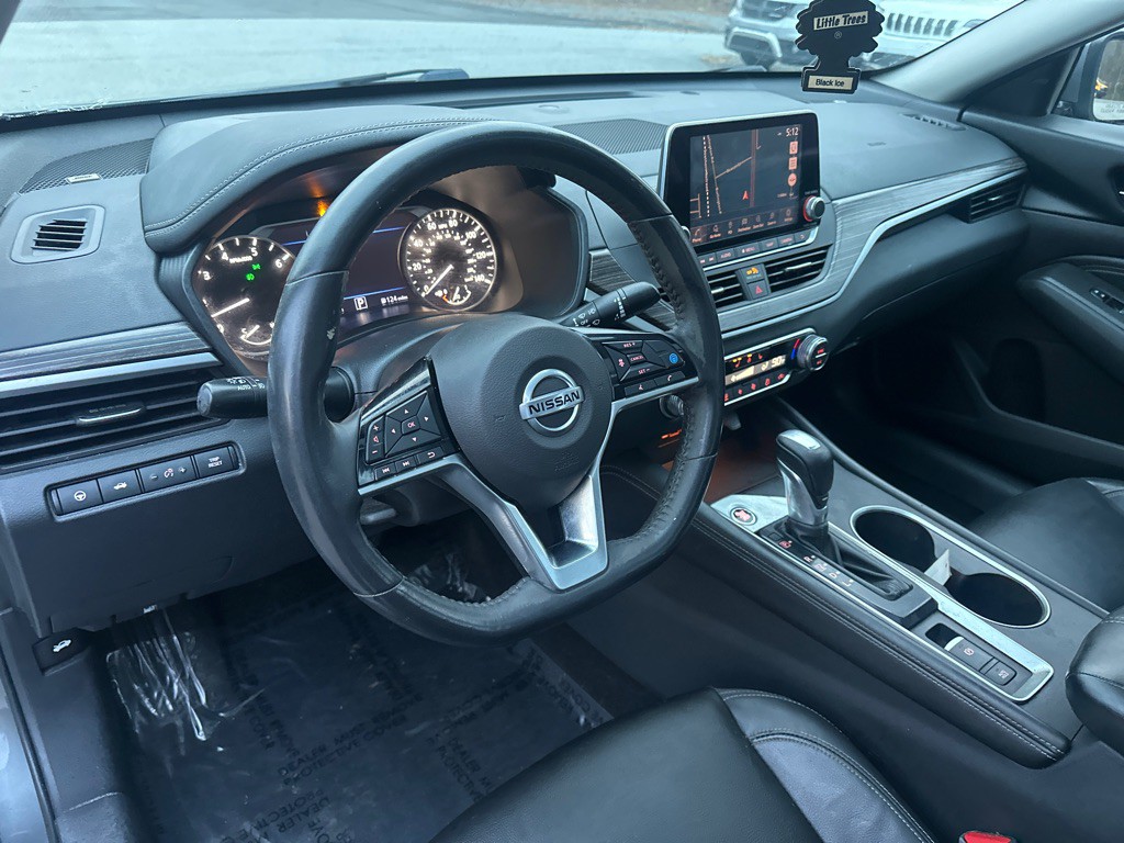 2019 Nissan Altima Image 11