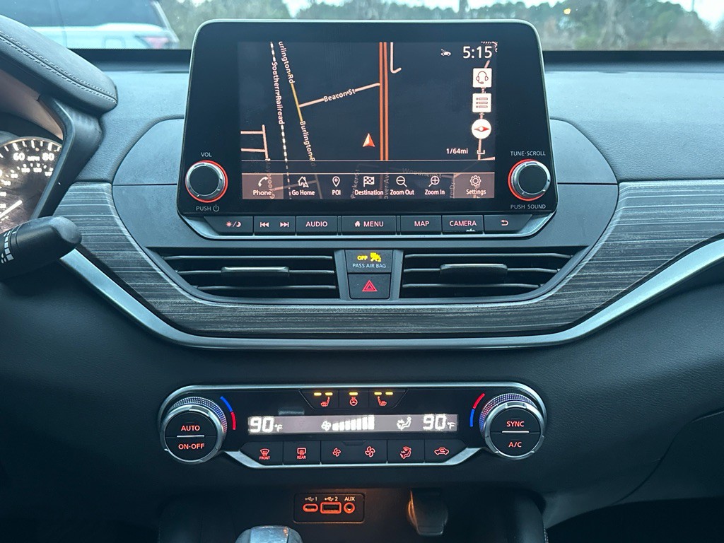 2019 Nissan Altima Image 25