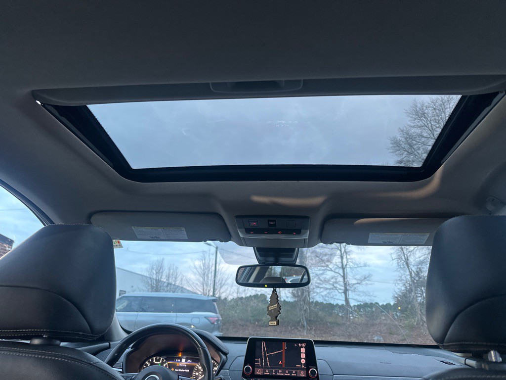 2019 Nissan Altima Image 30