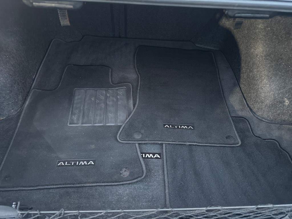 2019 Nissan Altima Image 40