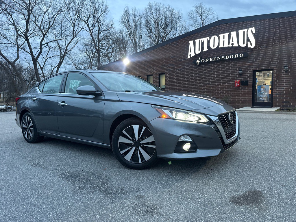 2019 Nissan Altima Image 42