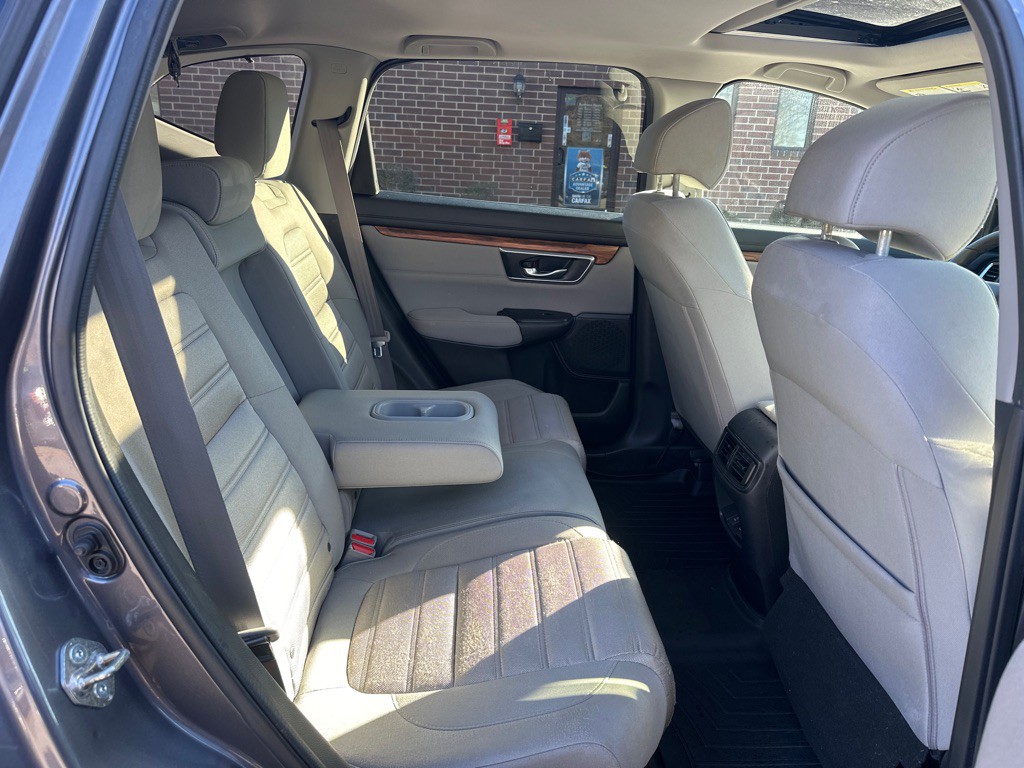 2018 Honda CR-V Image 17