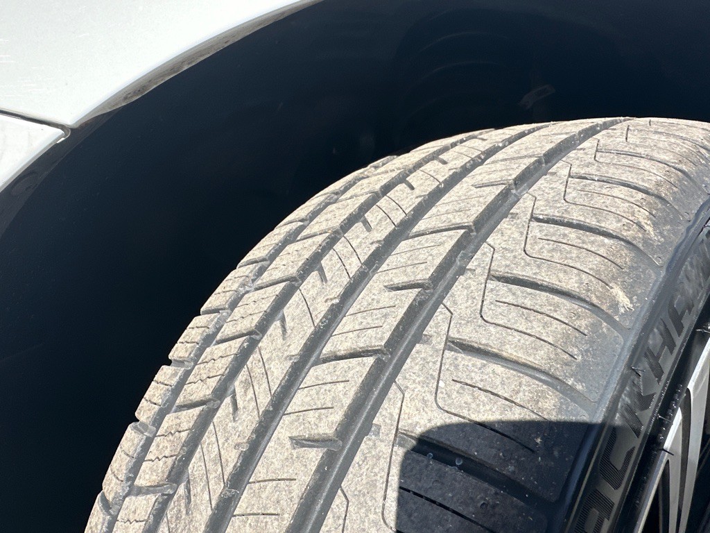 2021 Volkswagen Passat Image 42