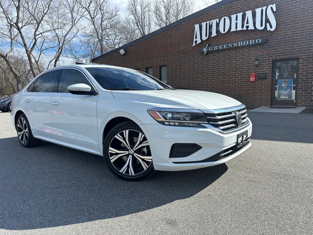 2021 Volkswagen Passat Image 43