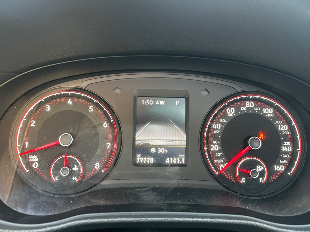 2021 Volkswagen Passat Image 45