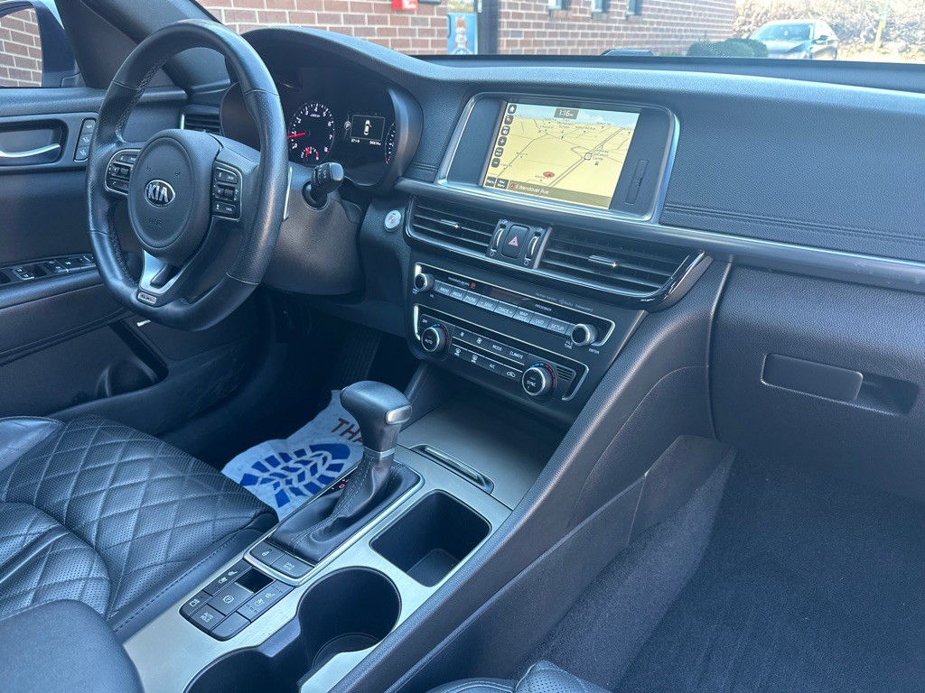 2016 Kia Optima Image 32