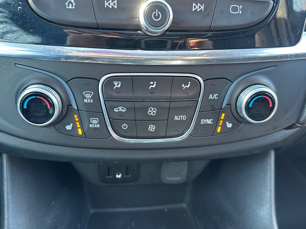 2018 Chevrolet Traverse Image 32