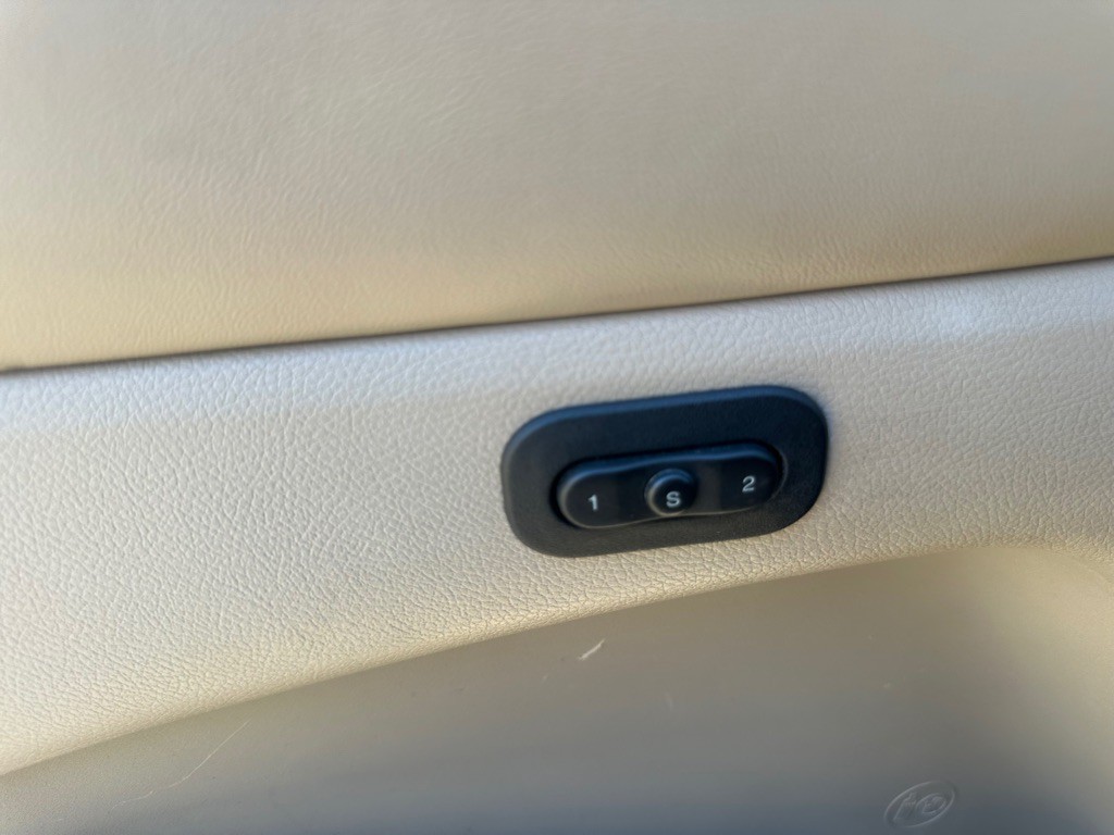 2017 Jeep Grand Cherokee Image 34