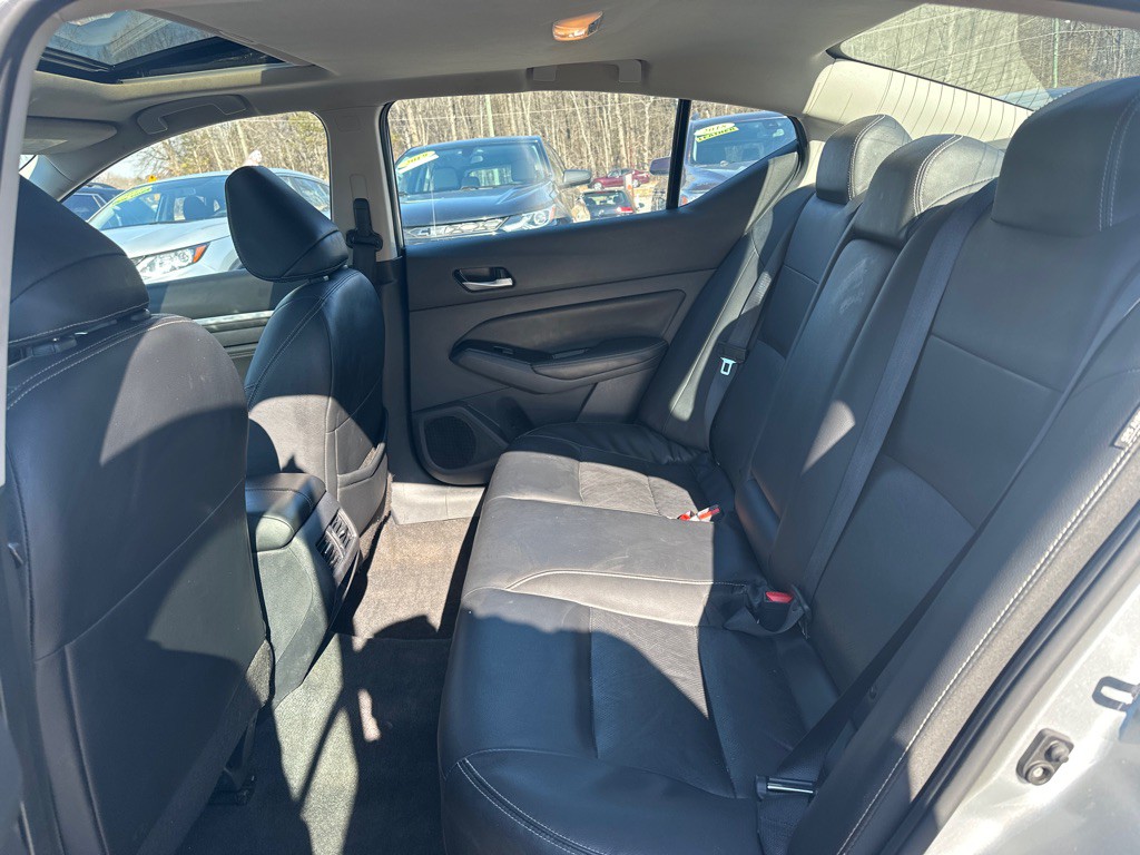 2023 Nissan Altima Image 14