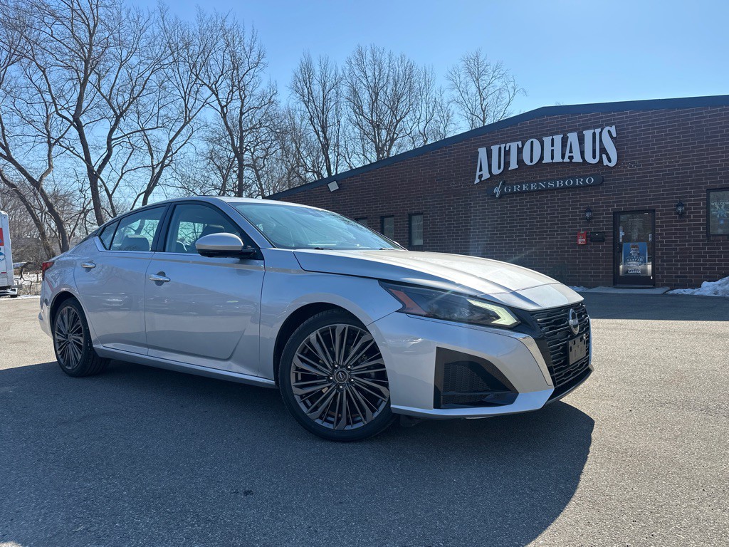 2023 Nissan Altima Image 41