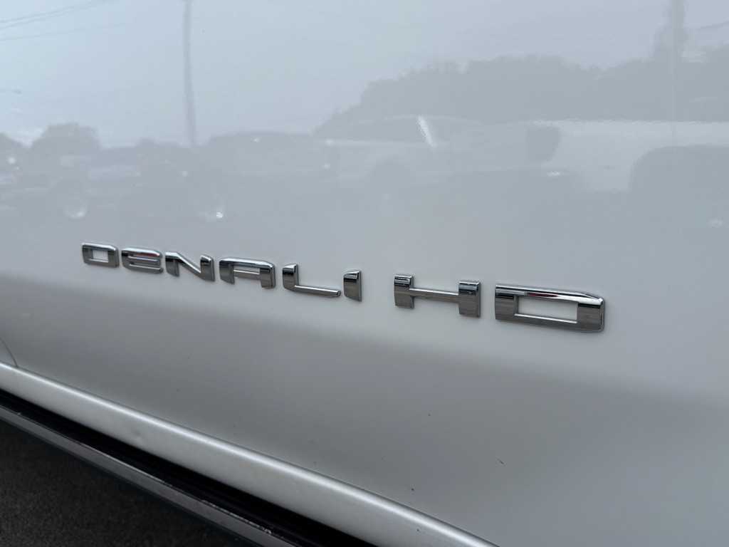 2021 GMC Sierra Image 12