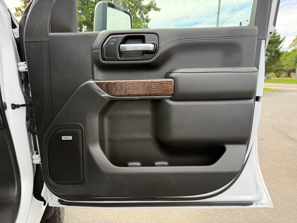 2021 GMC Sierra Image 25