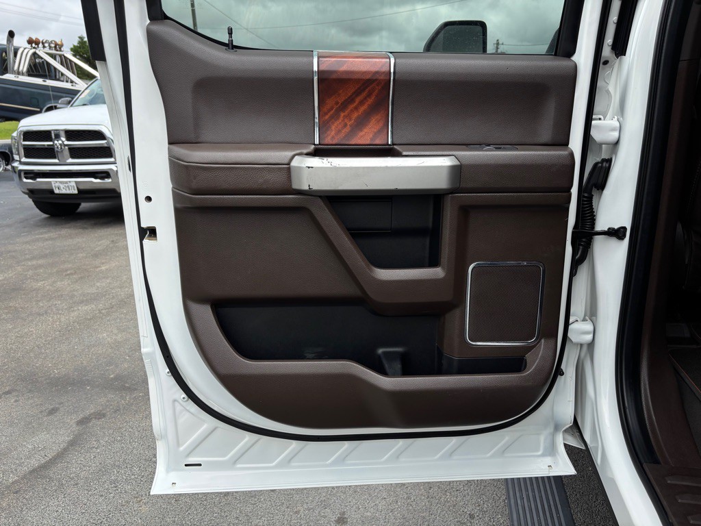 2021 Ford F-350 Image 22