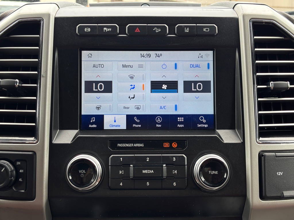 2021 Ford F-350 Image 45