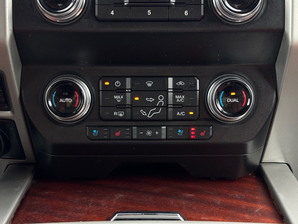 2021 Ford F-350 Image 52