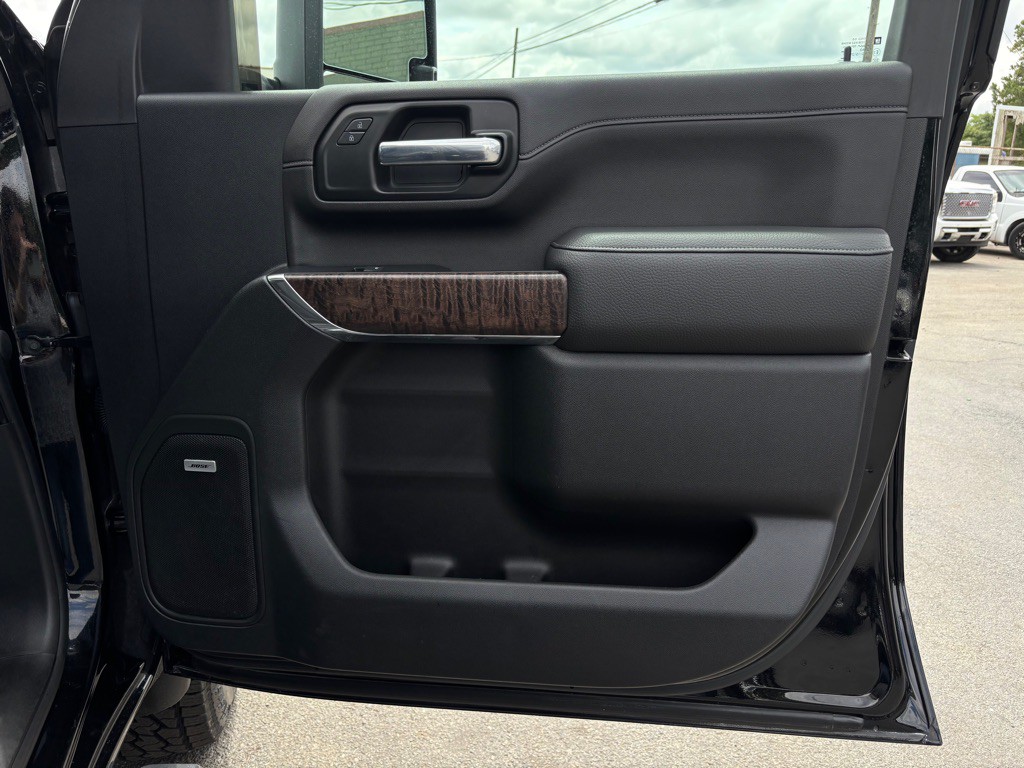 2020 GMC Sierra Image 30