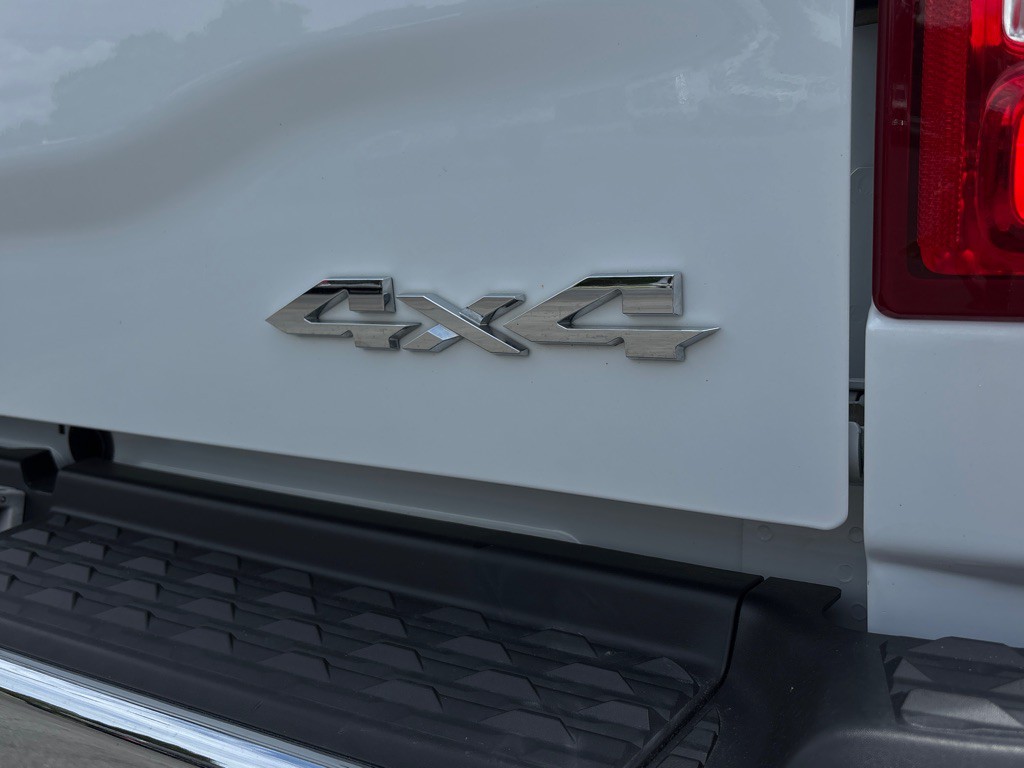 2021 RAM 2500 Image 15