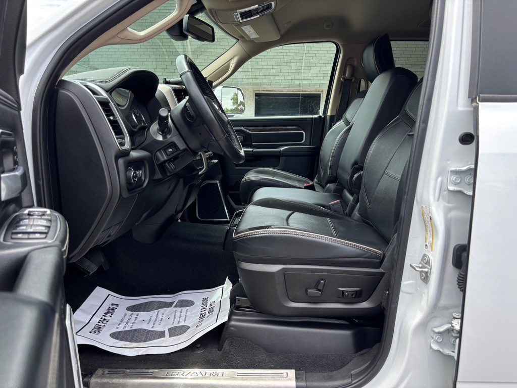 2021 RAM 2500 Image 18