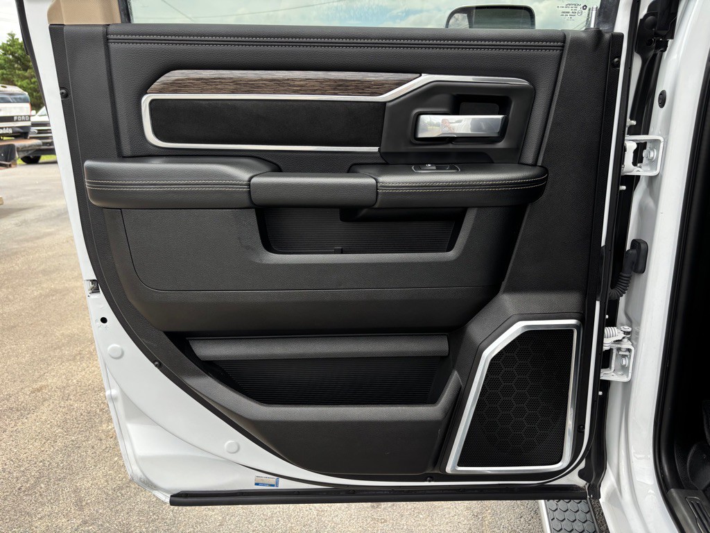 2021 RAM 2500 Image 23