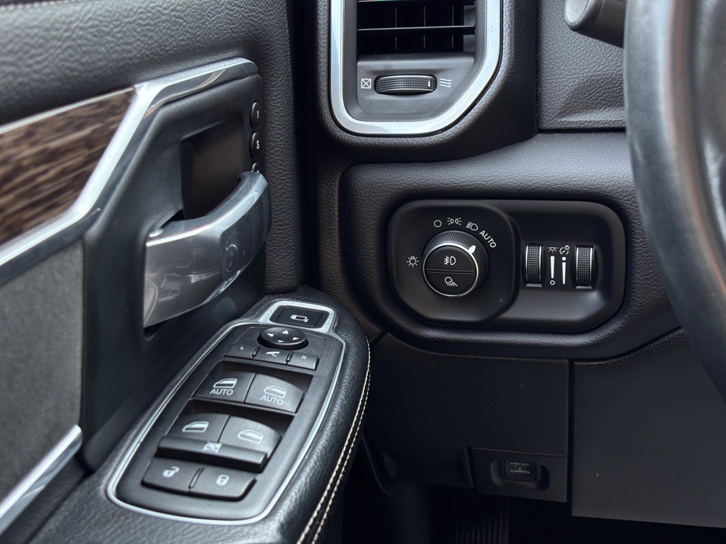 2021 RAM 2500 Image 42