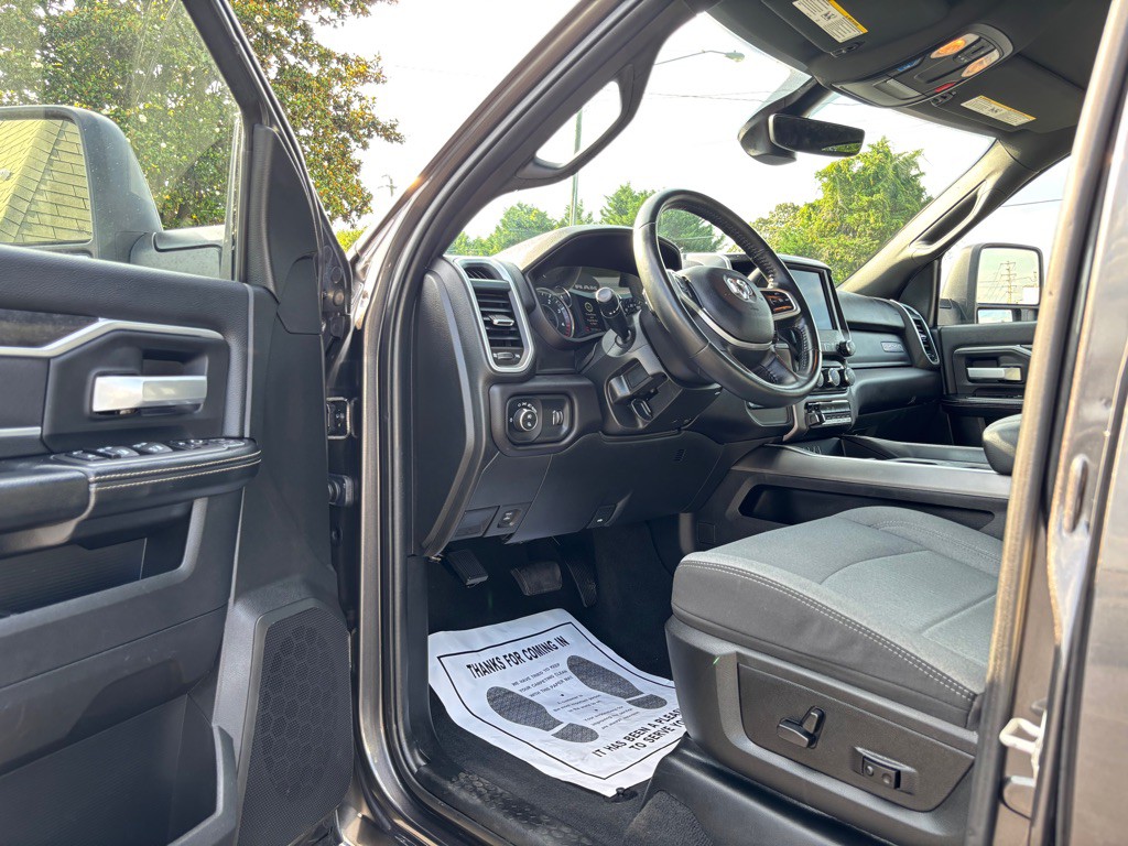 2024 RAM 3500 Image 19