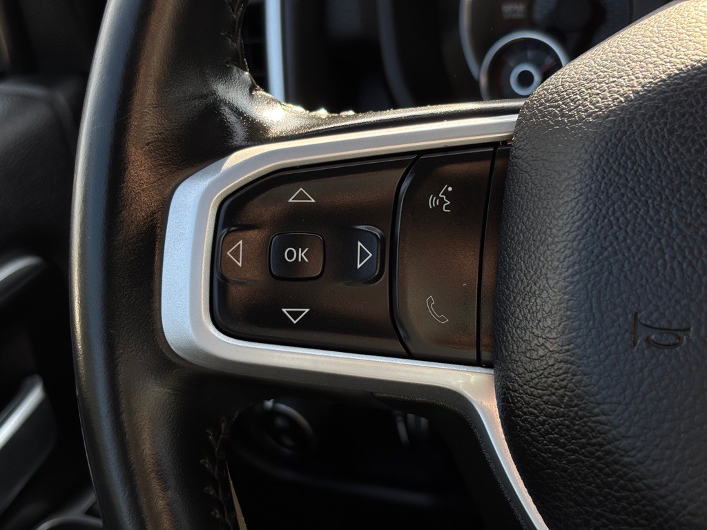 2024 RAM 3500 Image 38