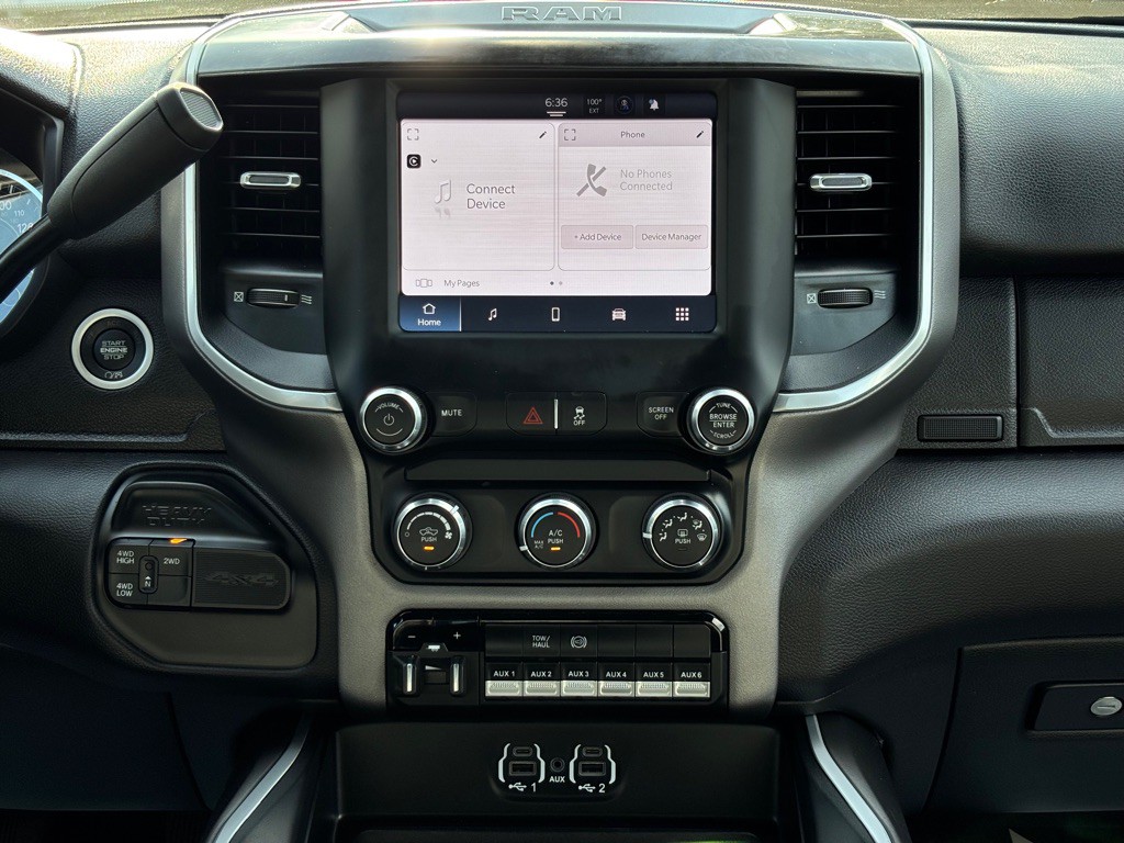 2024 RAM 3500 Image 40