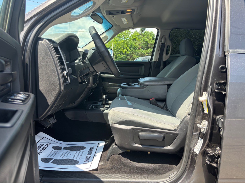 2017 RAM 2500 Image 13
