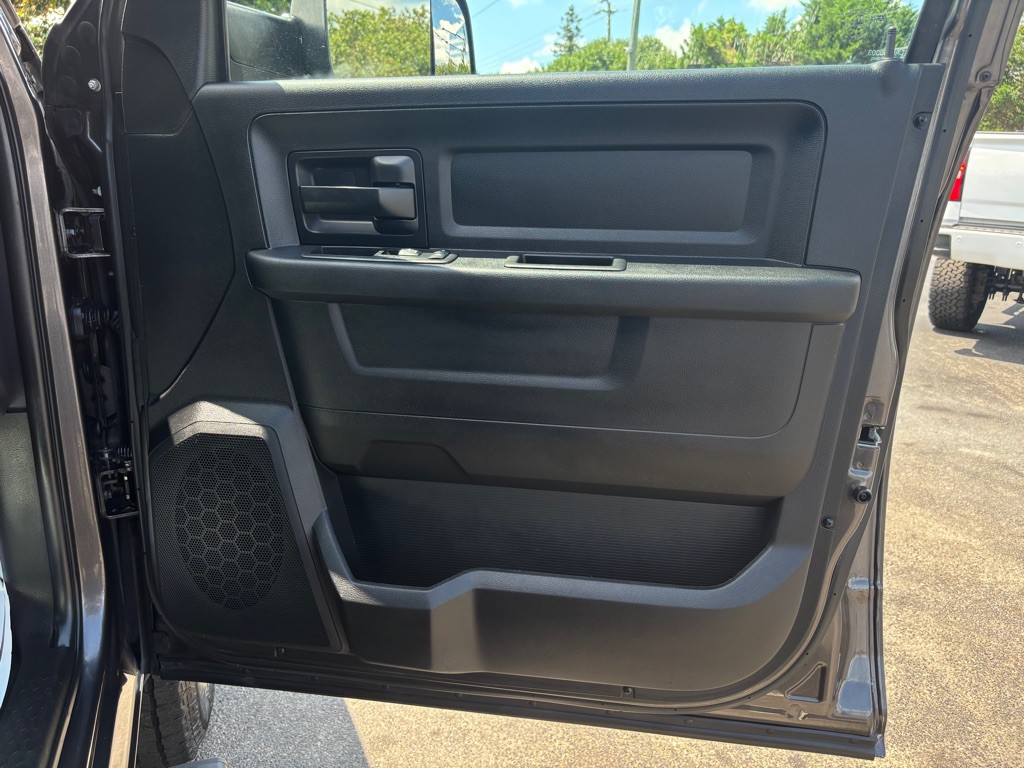 2017 RAM 2500 Image 28