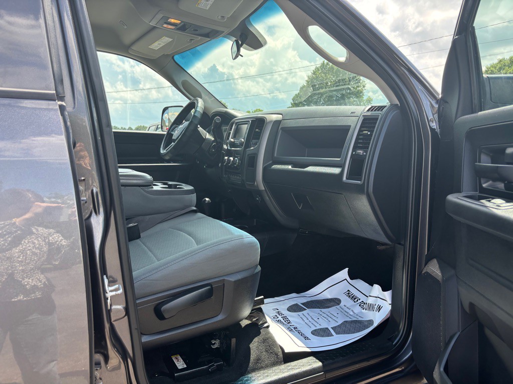 2017 RAM 2500 Image 30