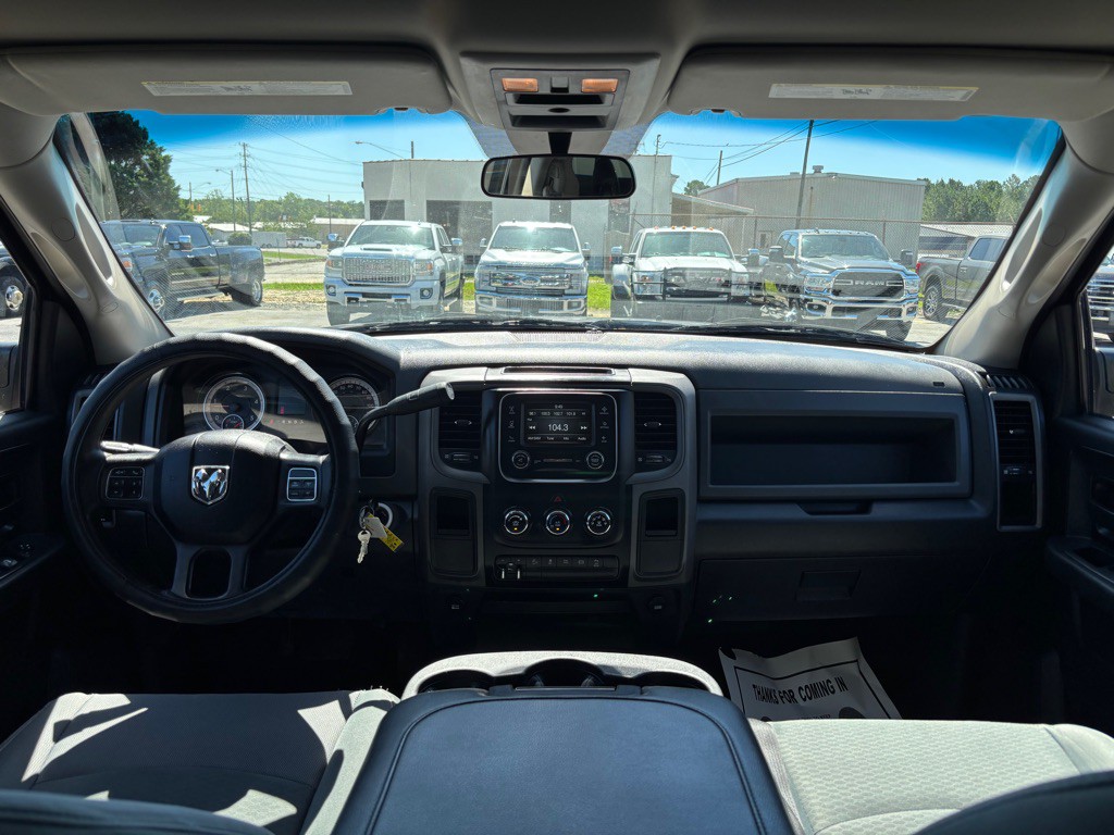 2017 RAM 2500 Image 32