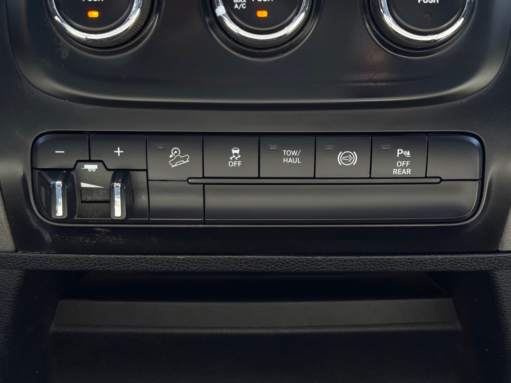 2017 RAM 2500 Image 44