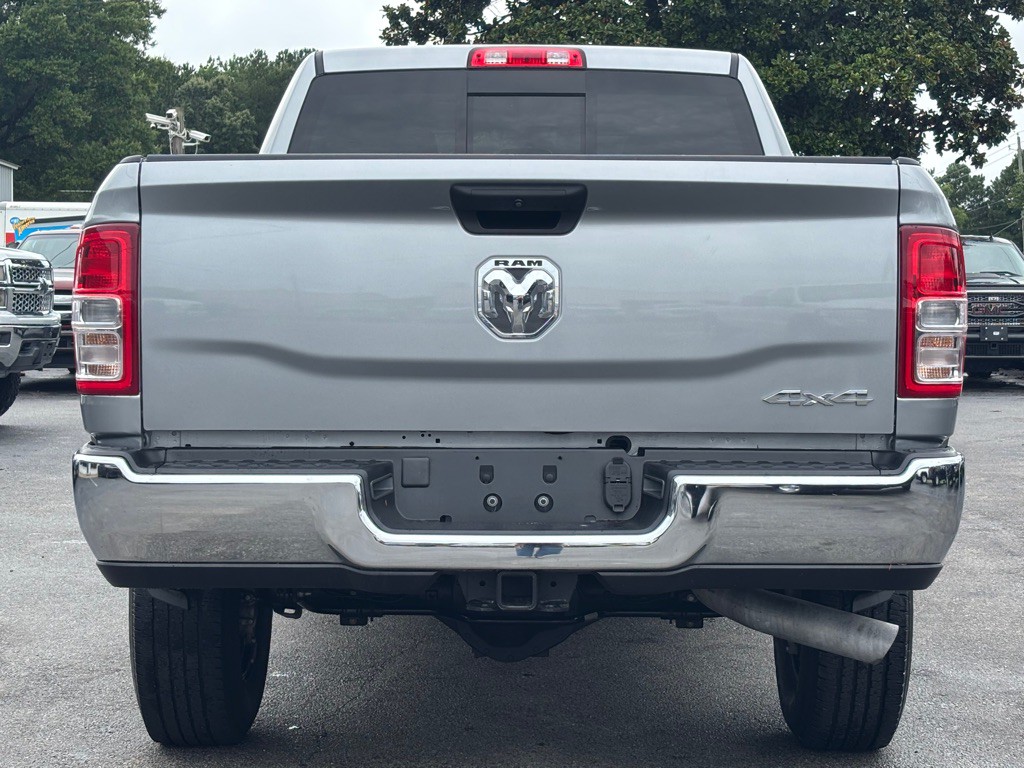 2024 RAM 2500 Image 6