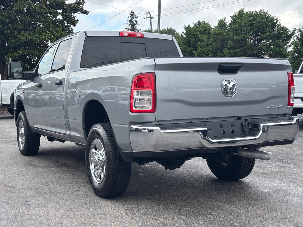 2024 RAM 2500 Image 7