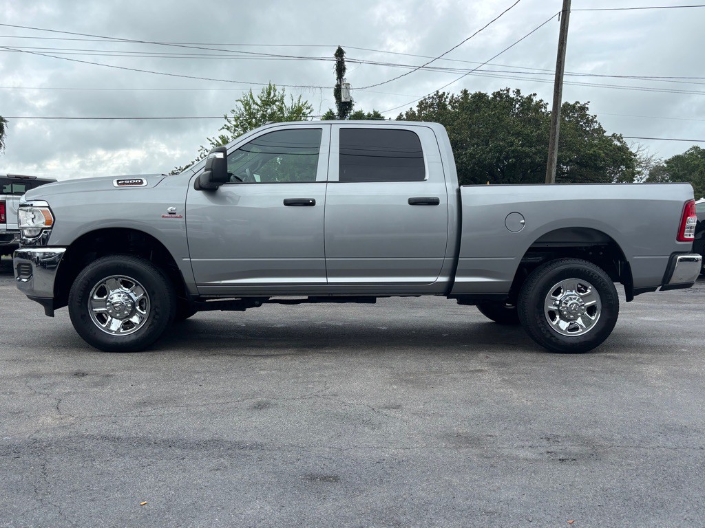 2024 RAM 2500 Image 8