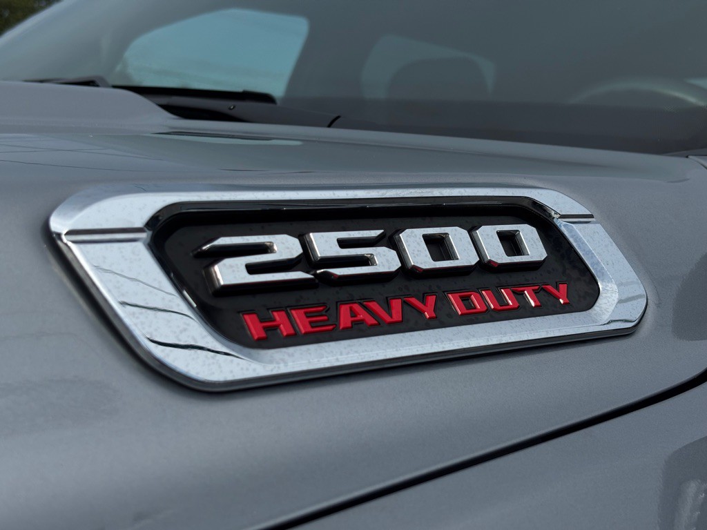 2024 RAM 2500 Image 11