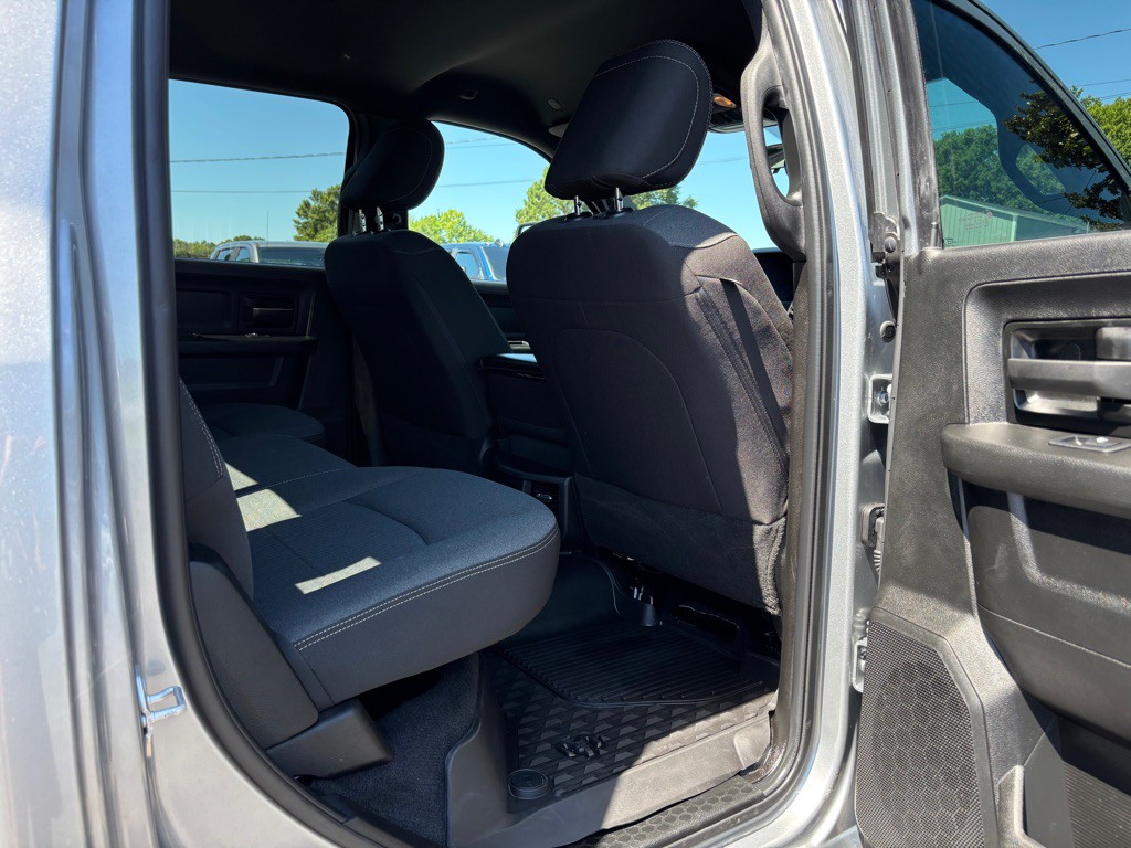 2024 RAM 2500 Image 27
