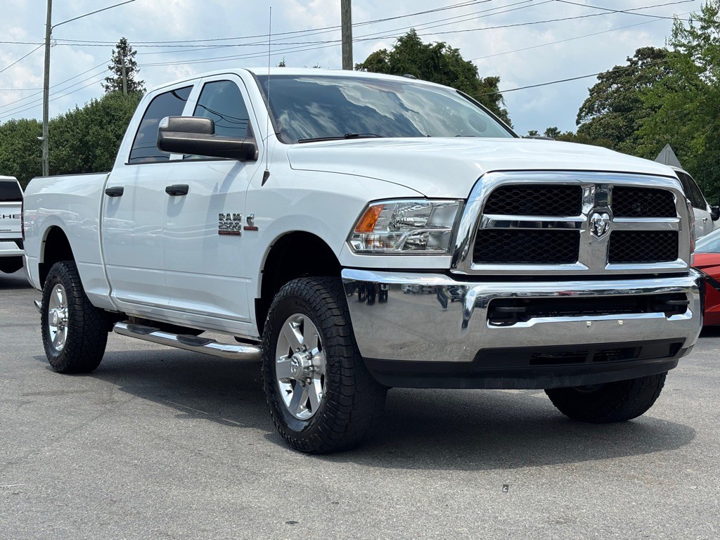 2017 RAM 2500 Image 3