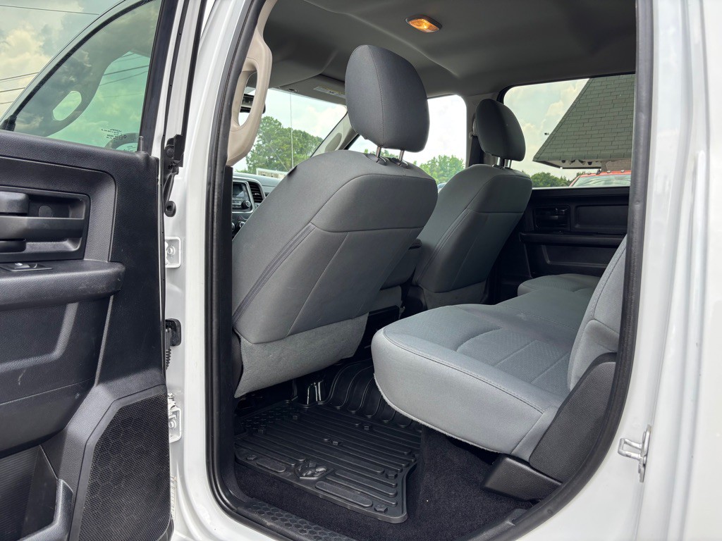 2017 RAM 2500 Image 25