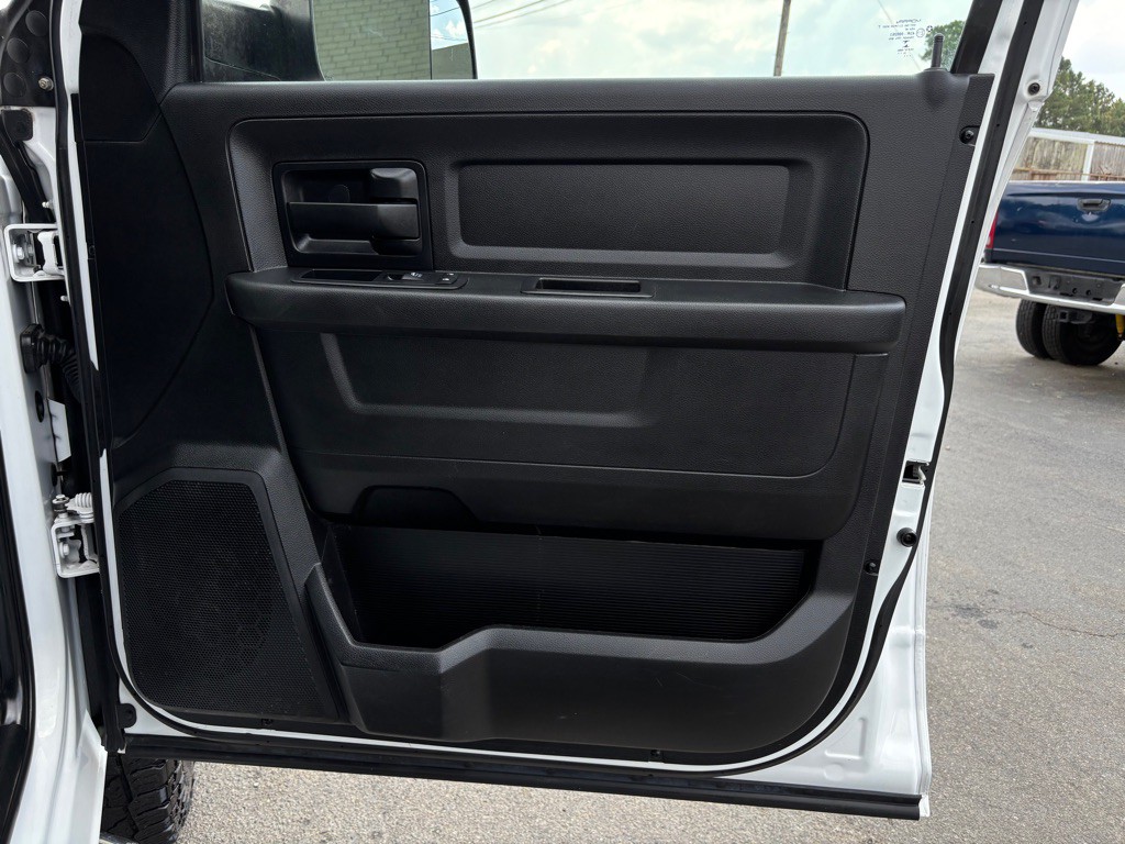 2017 RAM 2500 Image 30