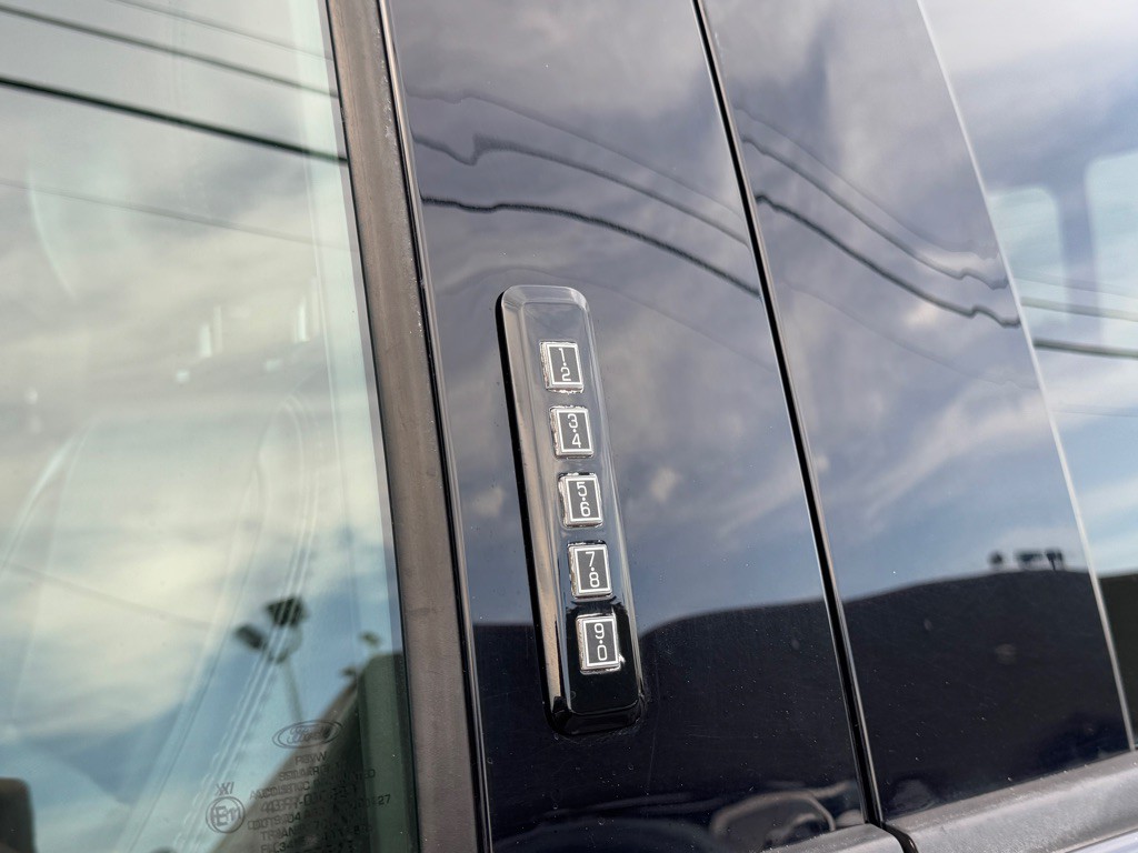 2019 Ford F-350 Image 11