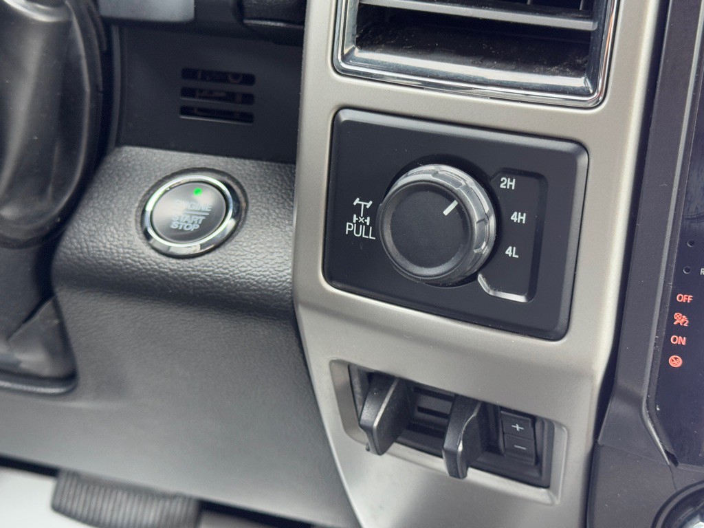 2019 Ford F-350 Image 25