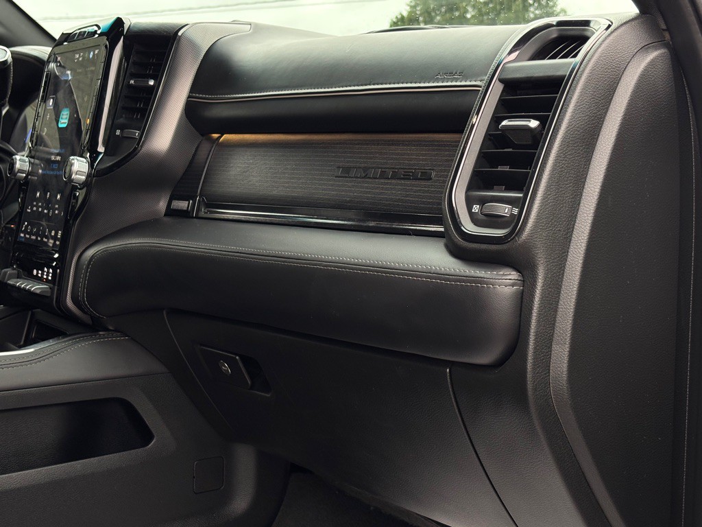 2022 RAM 2500 Image 35