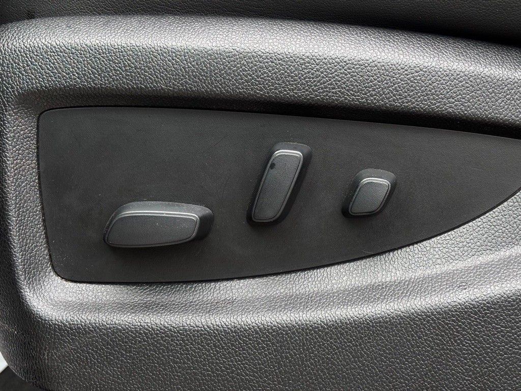 2019 GMC Sierra Image 19