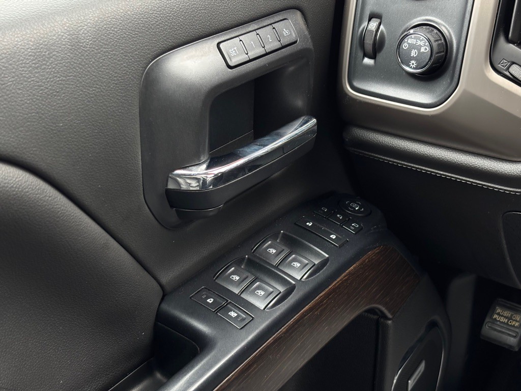 2019 GMC Sierra Image 33